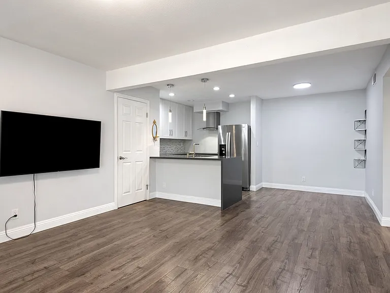 13115 Le Parc Blvd #31 — Photo 3