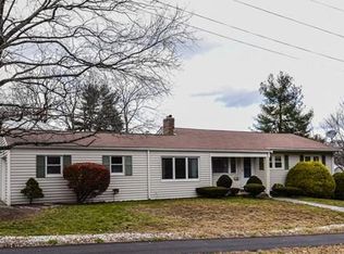 28 Kenwood Dr, Norwood, MA 02062