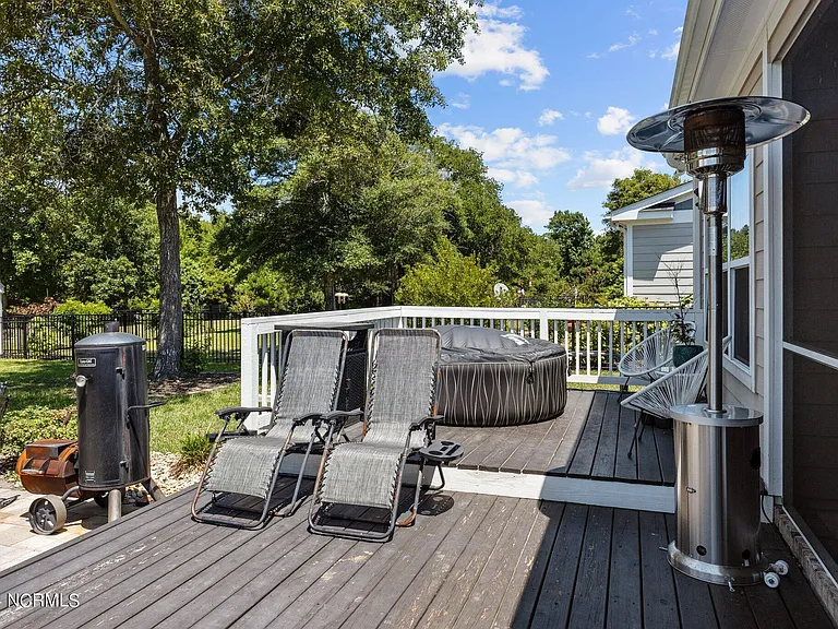 107 Bogue Harbor Ct — Photo 33