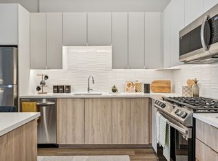 (Undisclosed Address), Chicago, IL 60613