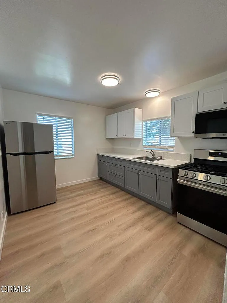 4 bed, 2.0 bath, 1704 sqft, $4,800 — Photo 4
