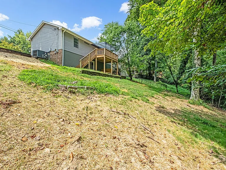 1703 Winding Way Dr — Photo 12