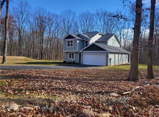 780 Pohopoco Cir, Lehighton, PA 18235
