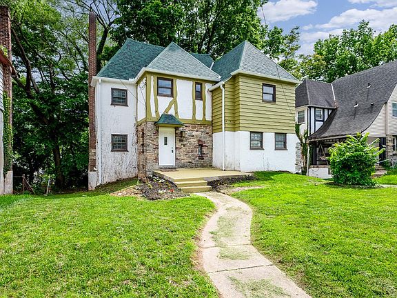 3rd image of 1115 Ryland Ave