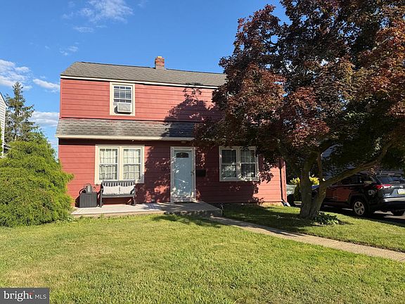 2nd image of 335 Forest Ave