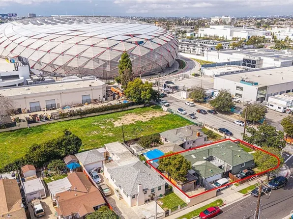 3800 W 102nd St, Inglewood, CA 90303