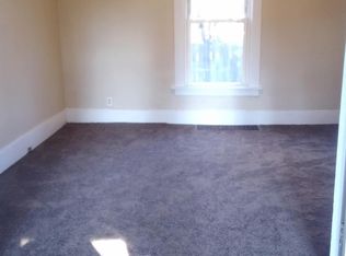10 E Woodland Ave, Niles, OH 44446
