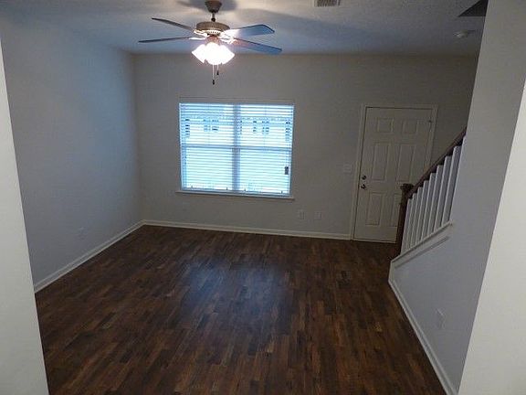 3rd image of 3709 Righteous Dr