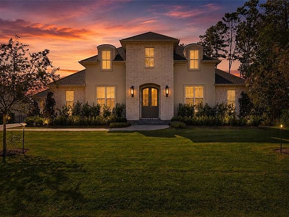 3rd image of 128 Juniper Ct