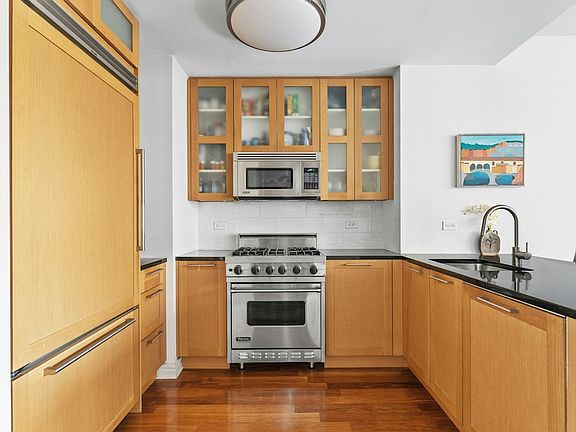 4th image of 200 W End Ave APT 8J