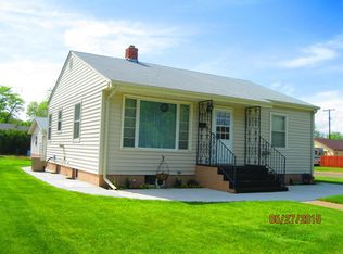 703 S Jordan Ave, Miles City, MT 59301