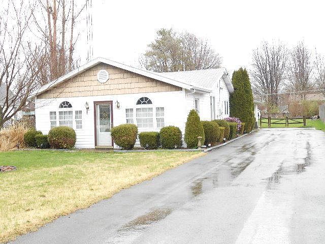 1st image of 10612 Perry Dr