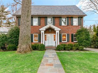 165 Brewster Rd, Scarsdale, NY 10583