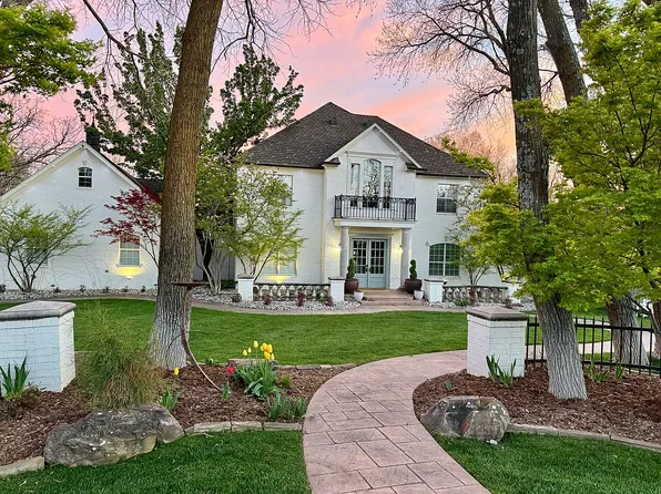 9724 Winding Hollow Rd, Oklahoma City, OK 73151