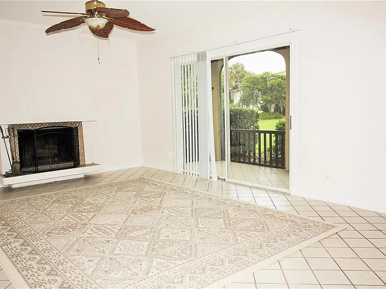 200 Maitland Ave #1 — Photo 10