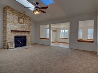 8 Benigna Rd, Glorieta, NM 87535