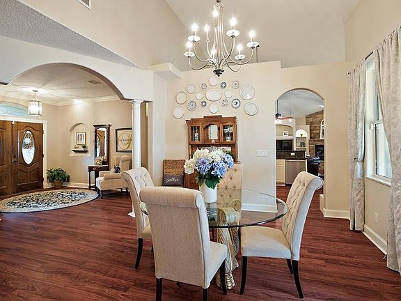 4th image of 1216 Shorecrest Cir