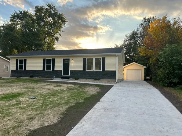 7928 Jennings Pl, Merrillville, IN 46410