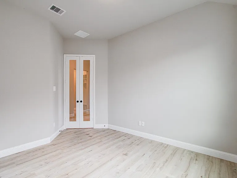 21722 Prickly Caterpillar Ct — Photo 26
