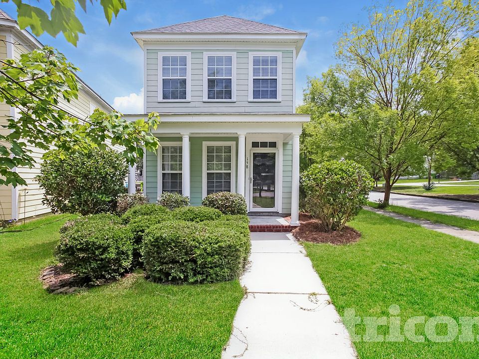 1st image of 158 Palmetto Park Cir