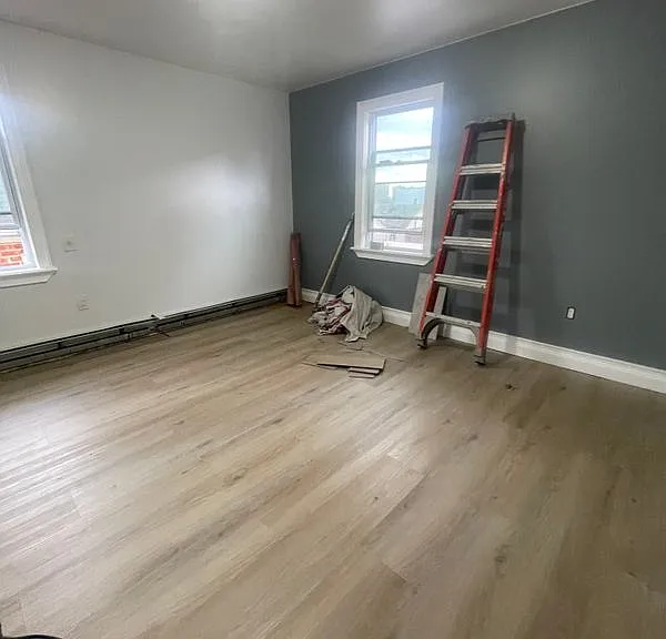 1754 Hammersley Ave — Photo 12