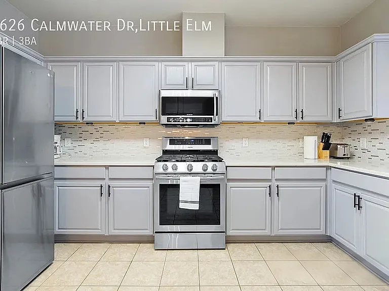 2626 Calmwater Dr — Photo 18