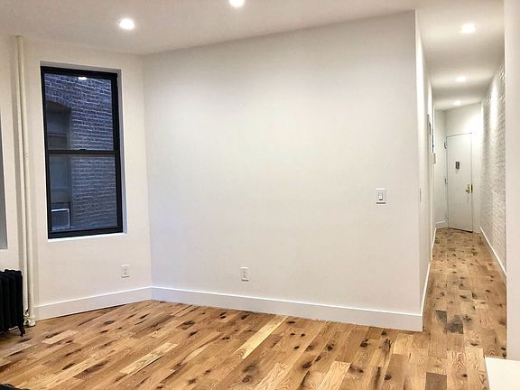 2nd image of 1975 7th Ave APT 3C