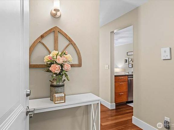 4th image of 8503 Bowdoin Way APT 204