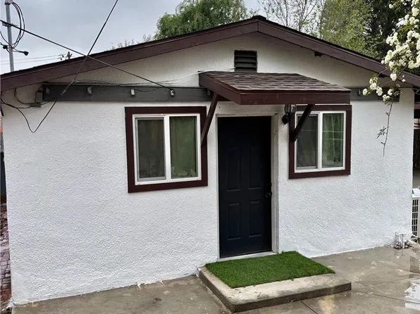 29040 Sheridan Rd, Val Verde, CA 91384