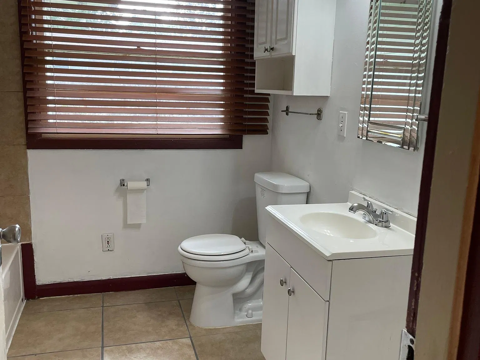3 bed, 1500 sqft, $2,350 — Photo 3