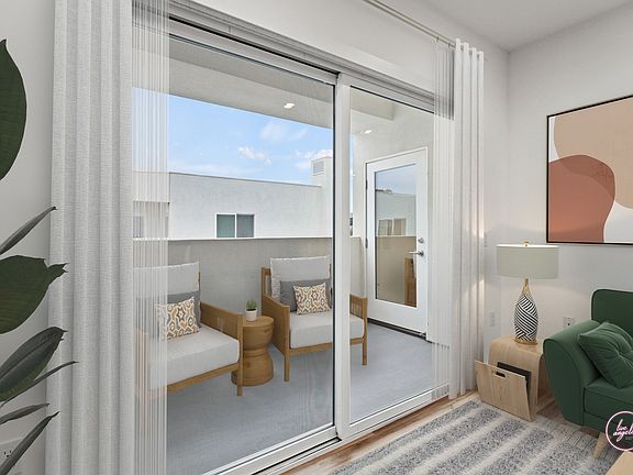 4th image of 1310 Gordon St #301