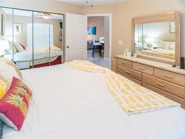 760 Wiggins Lake Dr #205 — Photo 20