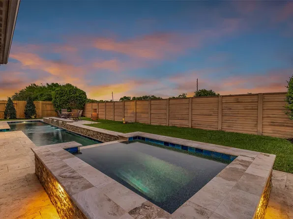 8723 Long Cross Dr, Richmond, TX 77406