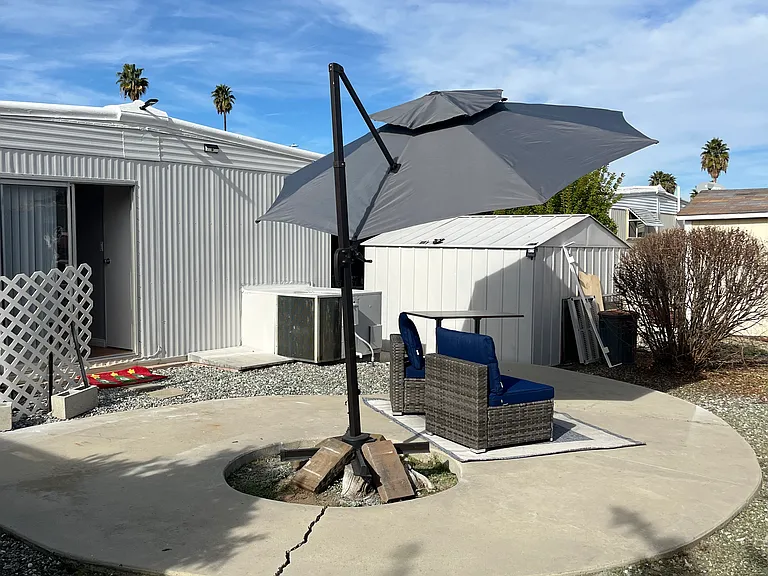 521 San Mateo Cir — Photo 12