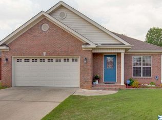 1258 Excalibur Dr SW, Decatur, AL 35603