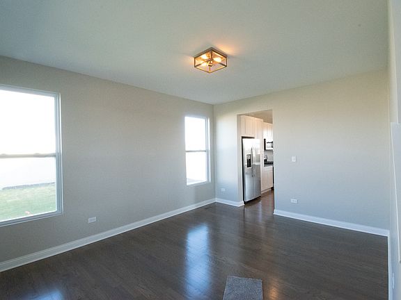 2nd image of 20925 Dexter St