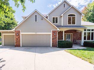 4201 Crofton Ct, Lawrence, KS 66049