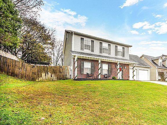 Ridgetop, Mountain views