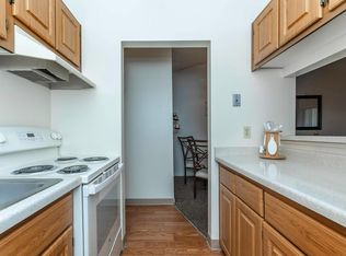 The Lakes, Albuquerque, NM 87109