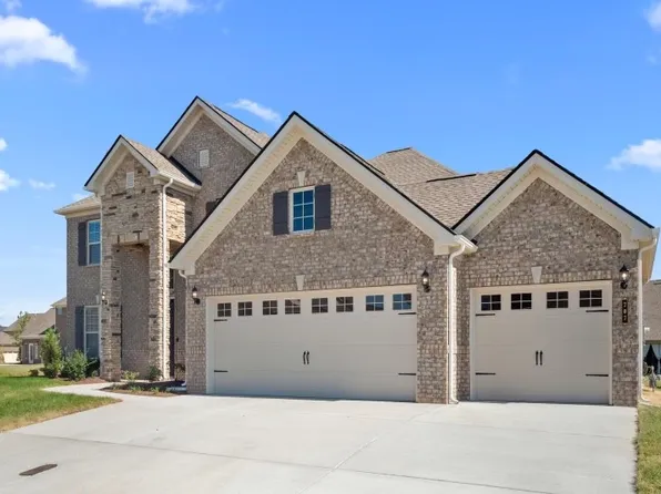 707 Kirk Ln, Murfreesboro, TN 37128