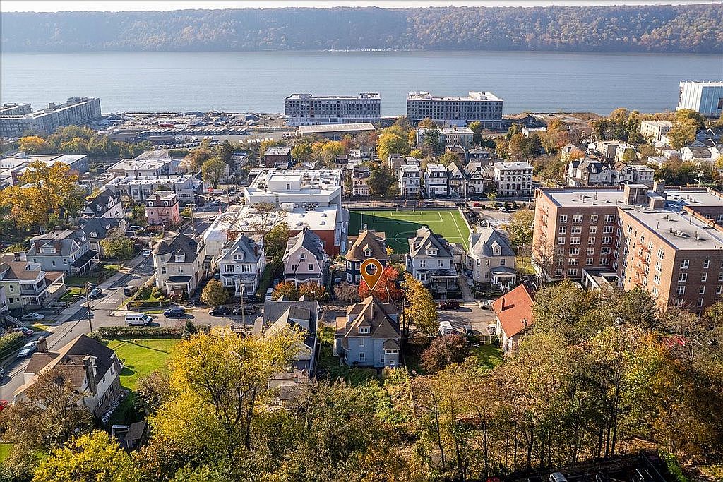 16 Lamartine Ter, Yonkers, NY 10701 Zillow