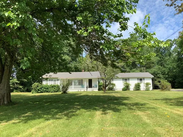 6604 S York Hwy, Clarkrange, TN 38553