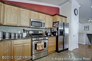 5th image of 4040 N Preston Ave