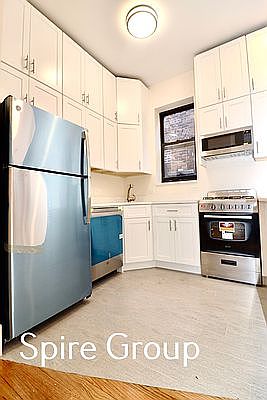 3rd image of 167 W 80th St APT 5C