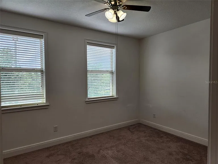 9817 Winnington St — Photo 37