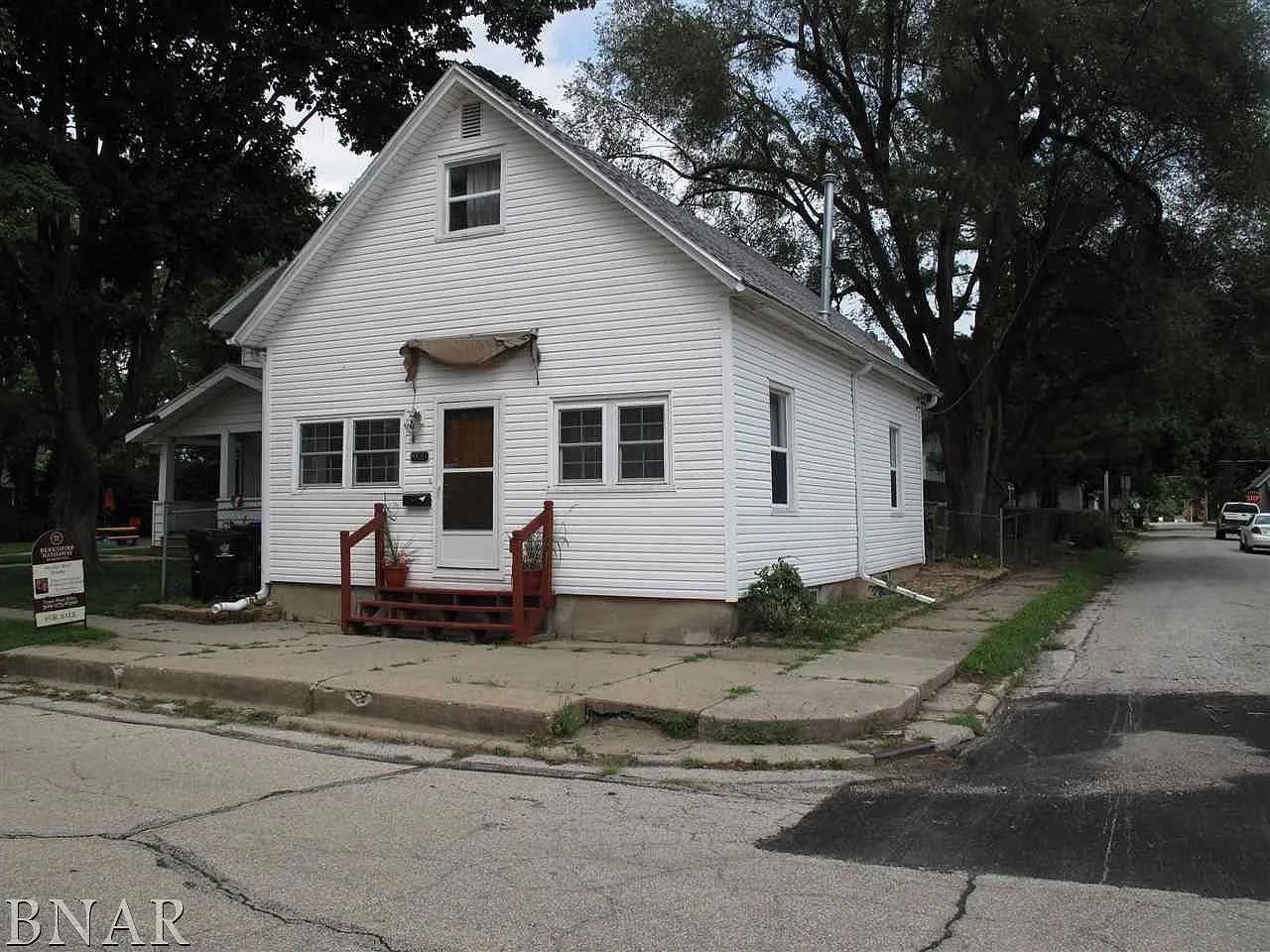 908 S Mason St photo 1