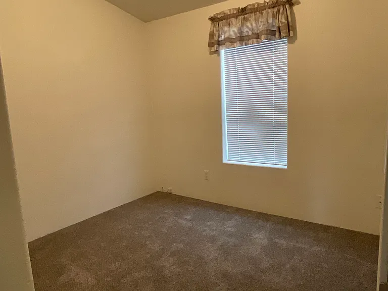 1497 Colina Dr — Photo 7