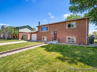 711 Carmon Cir, Cheyenne, WY 82001