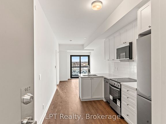 3rd image of 51 Clarington Blvd #917