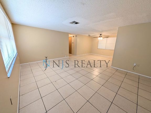5th image of 11621 Meadow Dr